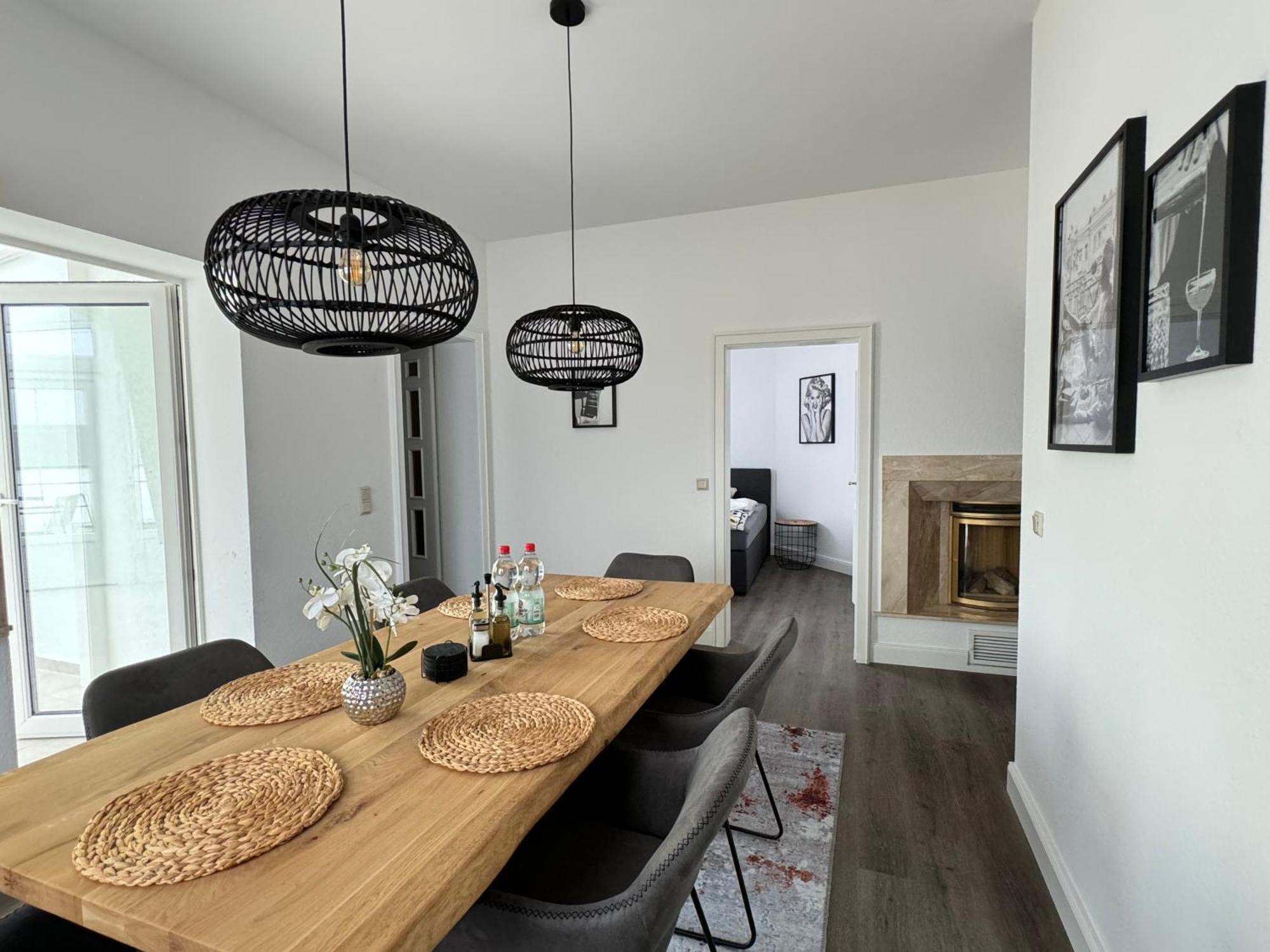 220 Qm Penthouse Wohnung Mit Fahrstuhl - Ohne Spa Манхайм Екстериор снимка