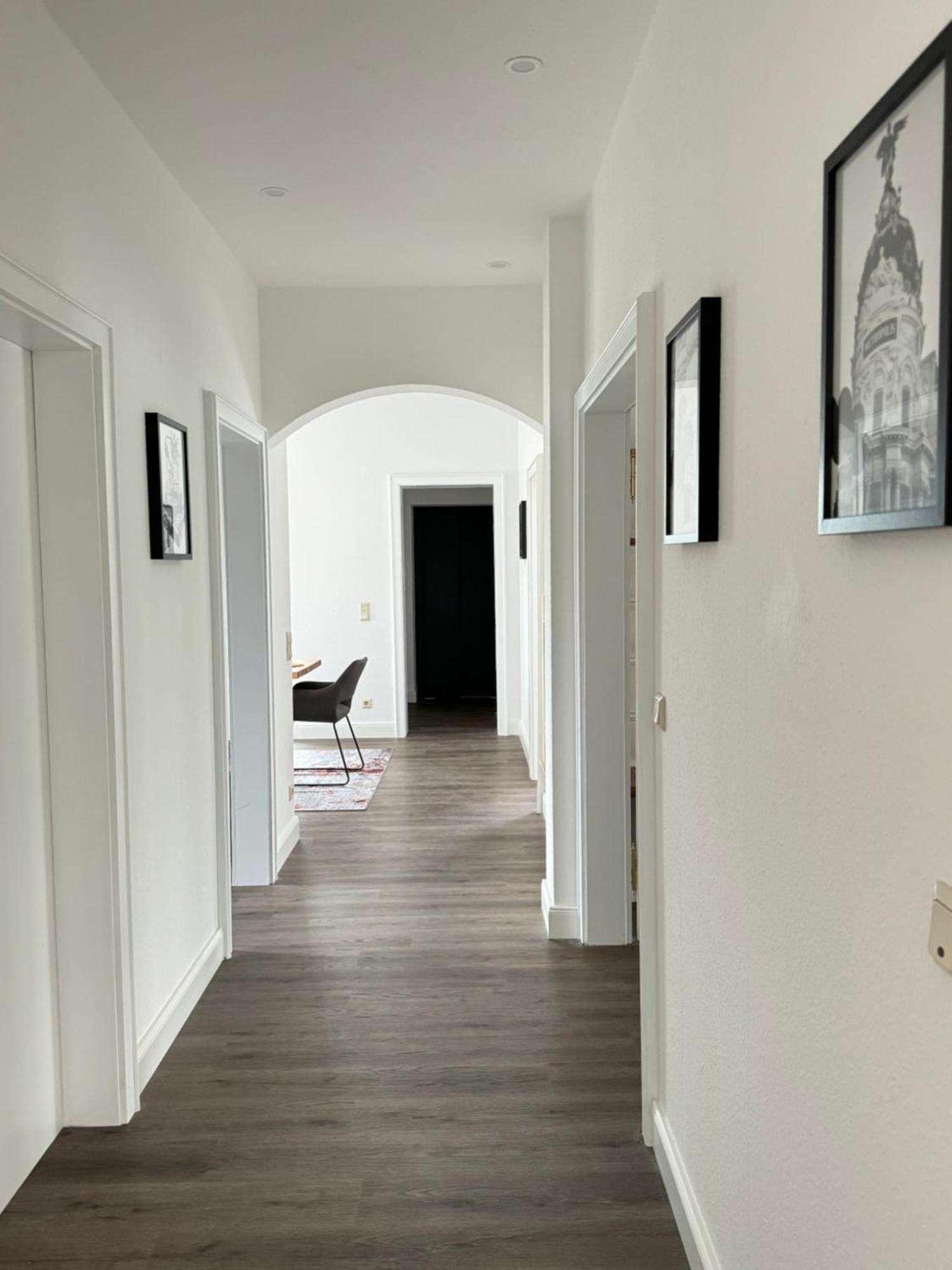 220 Qm Penthouse Wohnung Mit Fahrstuhl - Ohne Spa Манхайм Екстериор снимка