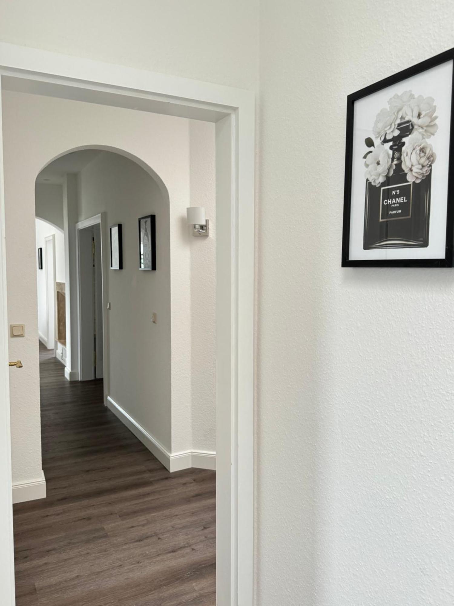 220 Qm Penthouse Wohnung Mit Fahrstuhl - Ohne Spa Манхайм Екстериор снимка